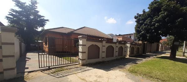 House For Sale in Turffontein, Johannesburg
